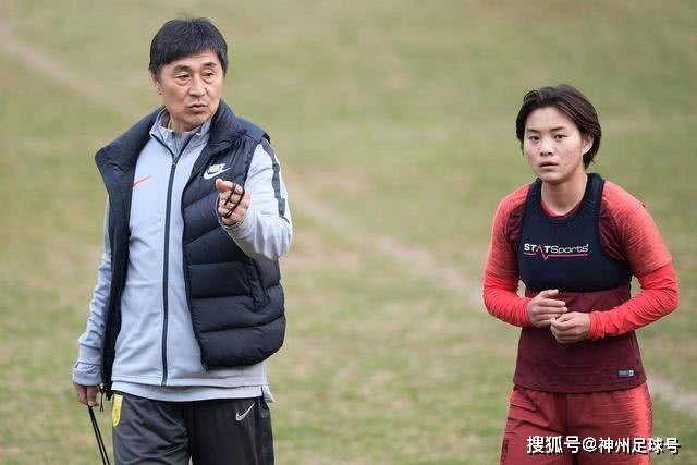 中国女篮无缘8强小组赛出局 首战被逆转太可惜